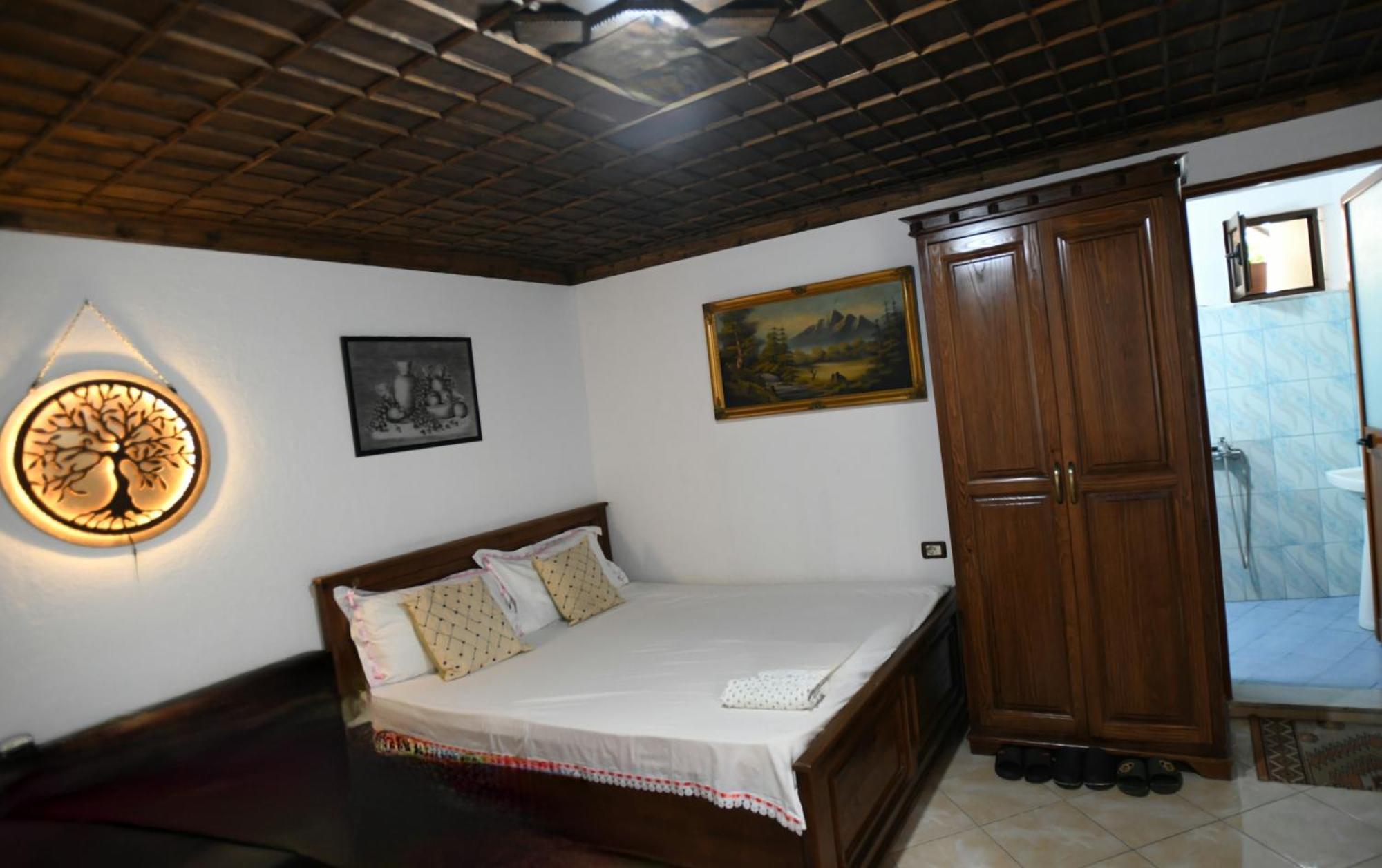 Guesthouse Alvaro Kadiu Berat Room photo